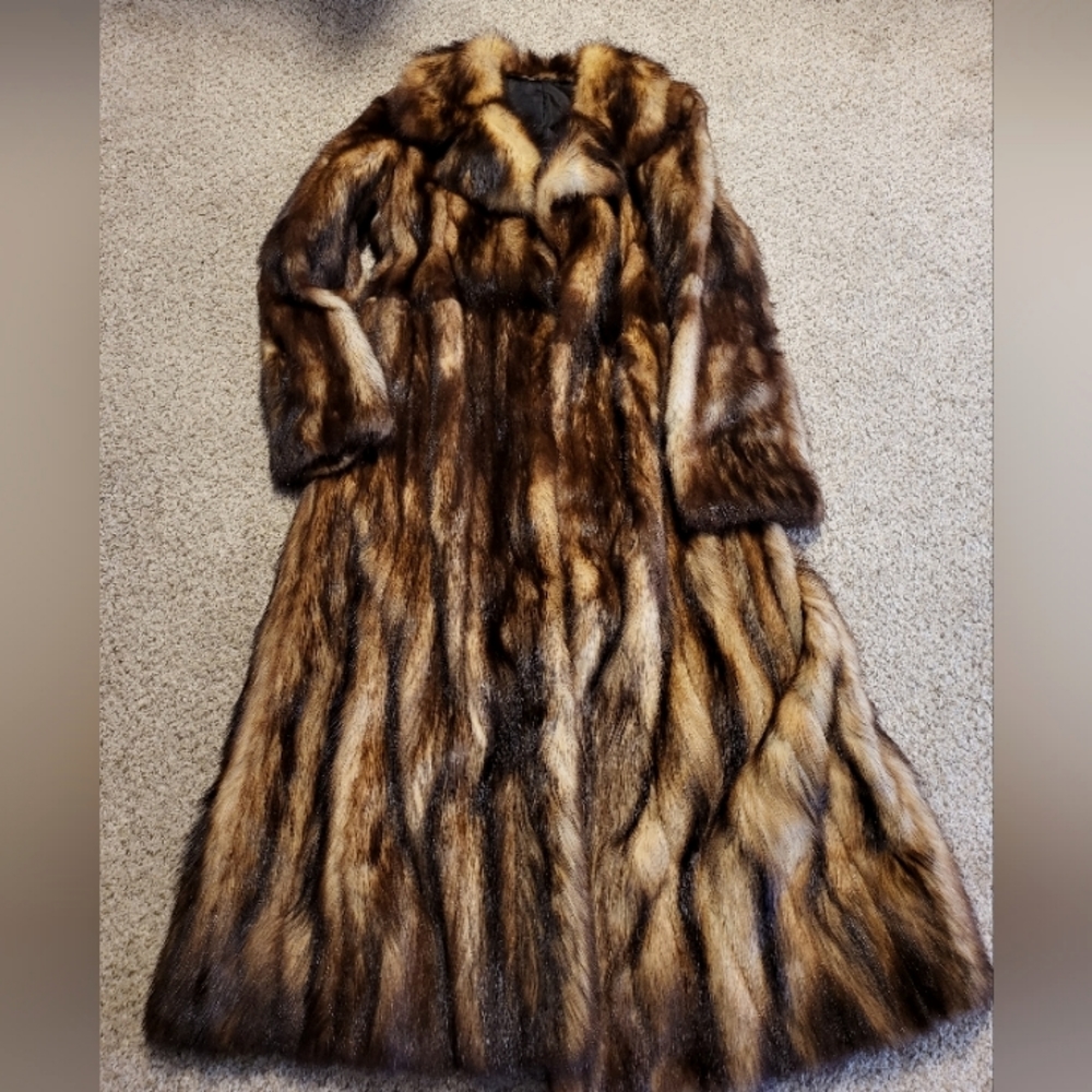 Full Length Fitch Fur